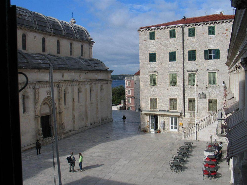 Apartment Sibenik Johnny'S Place ภายนอก รูปภาพ
