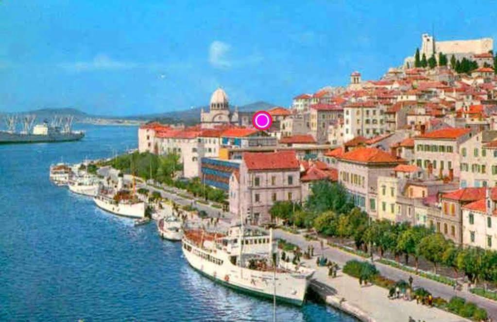 Apartment Sibenik Johnny'S Place ภายนอก รูปภาพ